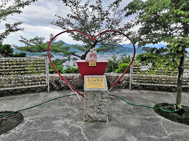 旅行 日本 広島県尾道市千光寺公園の恋人の聖地で愛を叫ぶ 沖縄エンジョイ