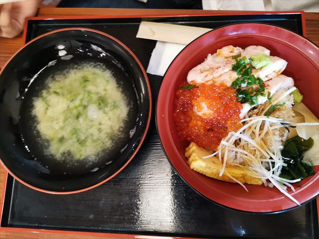 石川海鮮丼｜海鮮丼専門店「海宝」でぜんっぴん海鮮丼ッ！