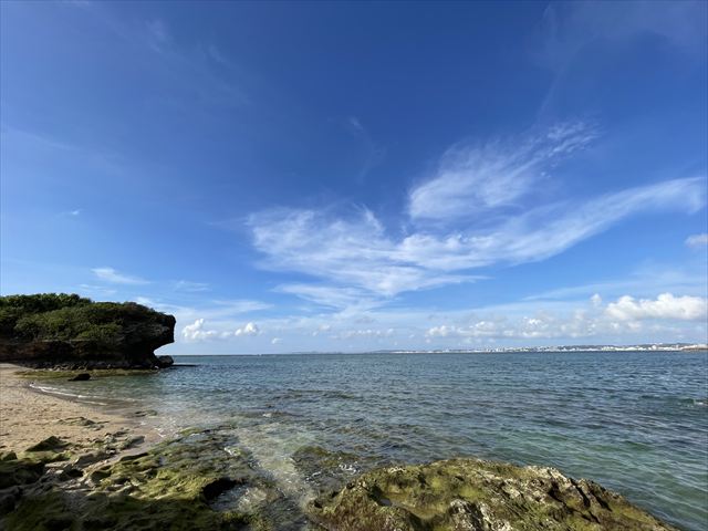 浦添市の天然海岸カーミージーで遊んだ日。次男と海とイシヨウジの小さな記録